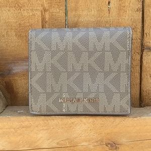 MK wallet
